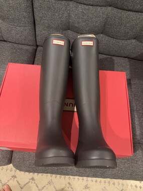 Hunter Women's Refined Tall Rain Boots Black Size 8